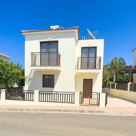 Villa Chrysa Protaras Exteriör bild